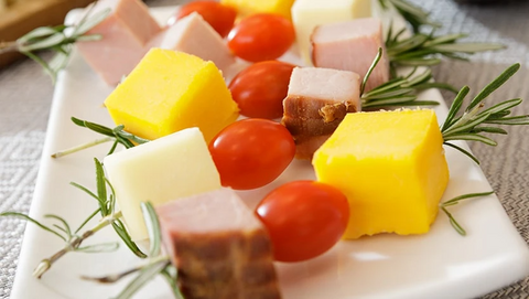 Easy Cheesy Appetizers for Summer Cookouts